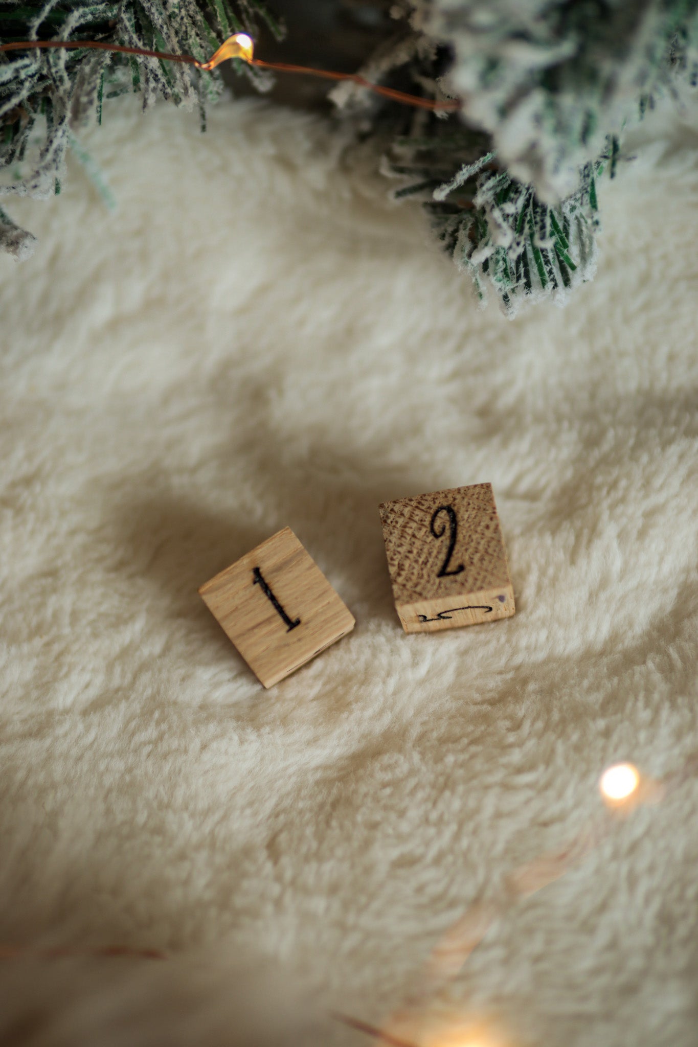 Contagiorni di Natale Albero in legno di rovere