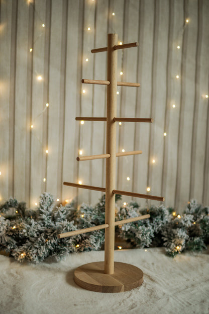 Calendario dell’Avvento stile nordico fatto a mano componibile composto da Albero in legno e set di sacchetti con tag numeri